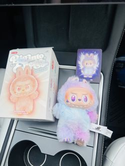 BIG INTO ENERGY LABUBU 