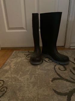 Rubber boots