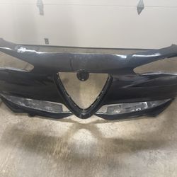 Alfa Romeo Giulia - Front Bumper 2020-2023