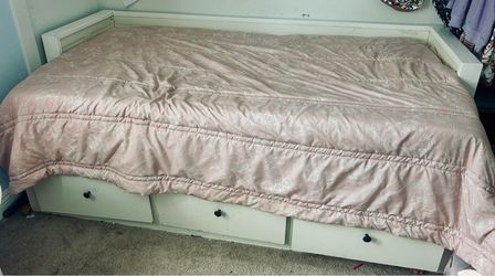 Daybed