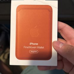 Apple Finewoven Wallet Magsafe