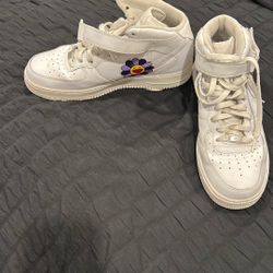 Shoes Size 11