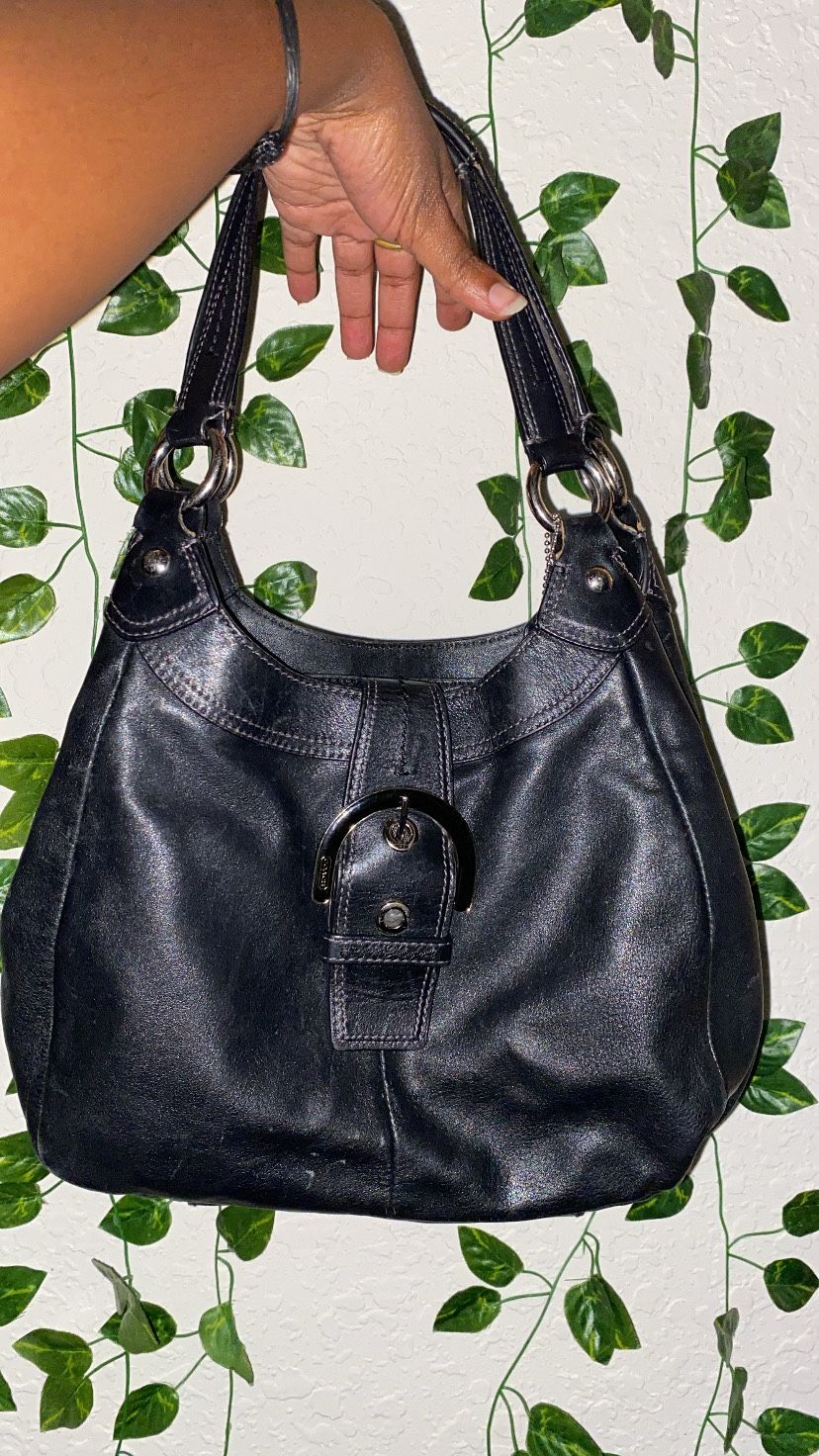 Coach Black Leather Purse 