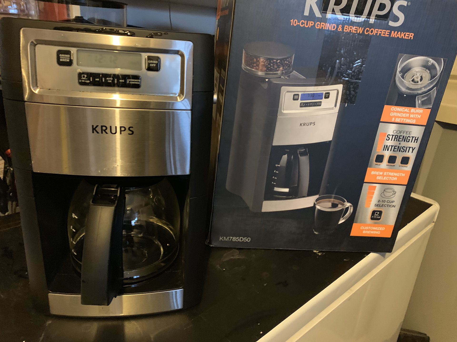 Kurps grind & brew coffee maker / coffee machine and coffee grinder / like new excellent condition never used in original box
