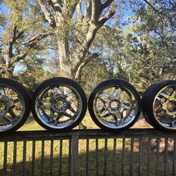 Set Of Used Rim/Tires 22 Inch