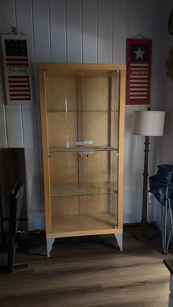 Glass cabinet