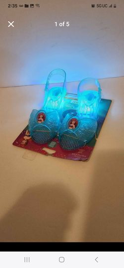 Disney princess Ariel shoe size 11-12