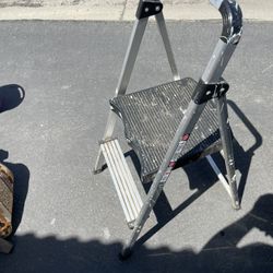 Compact Step Stool Aluminum Light Weight 