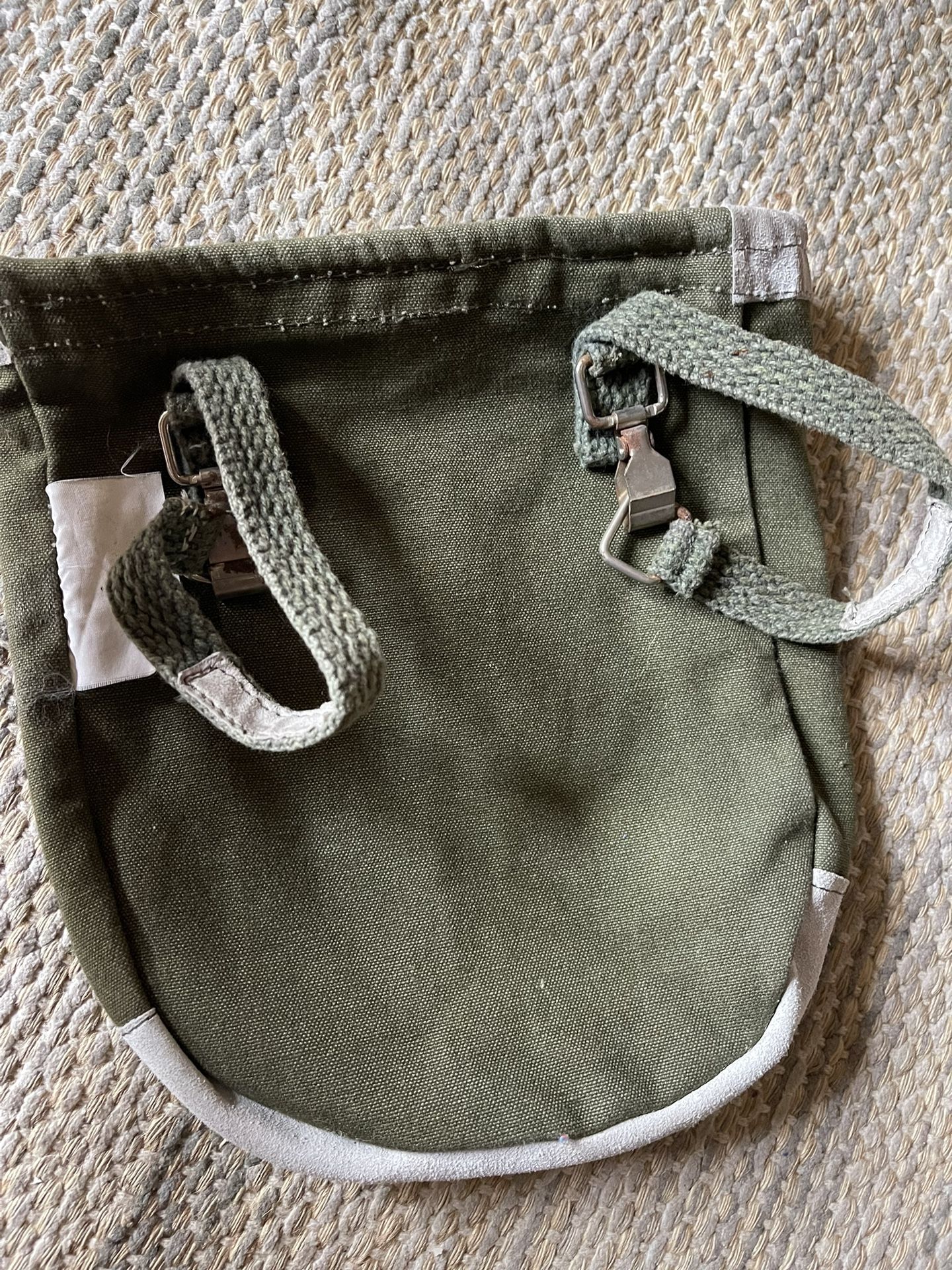 Vintage 1960s US military Issued Small Bag Green Canvas With Straps