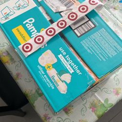 Pampers Newborn Swaddlers 