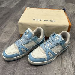 LV SHOES 8.5