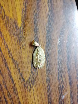 14K Gold  Blessed Virgin Medal