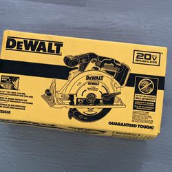 DEWALT DCS565B 20V MAX Cordless Brushless 6-1/2” Circular Saw