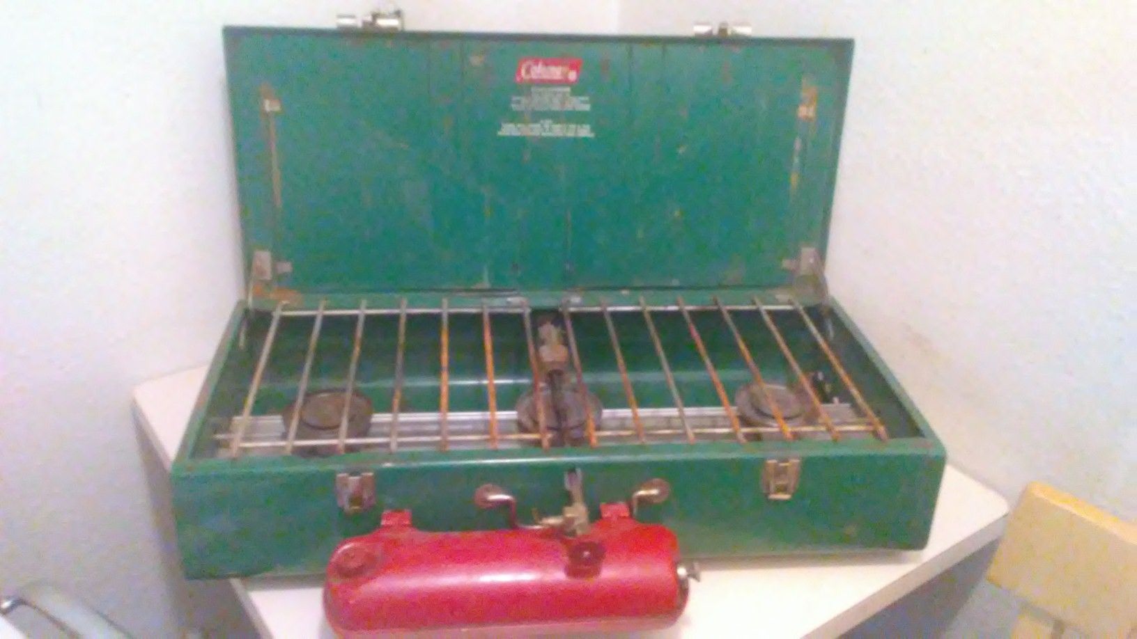 Coleman 3 Burner Camp Stove Model 426D