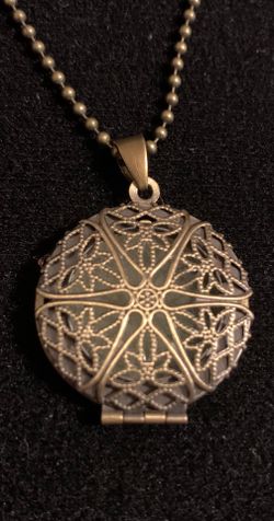 Hermoso Collar Estilo Antiguo NUEVO!!!! Antique Style Necklace NEW!!!