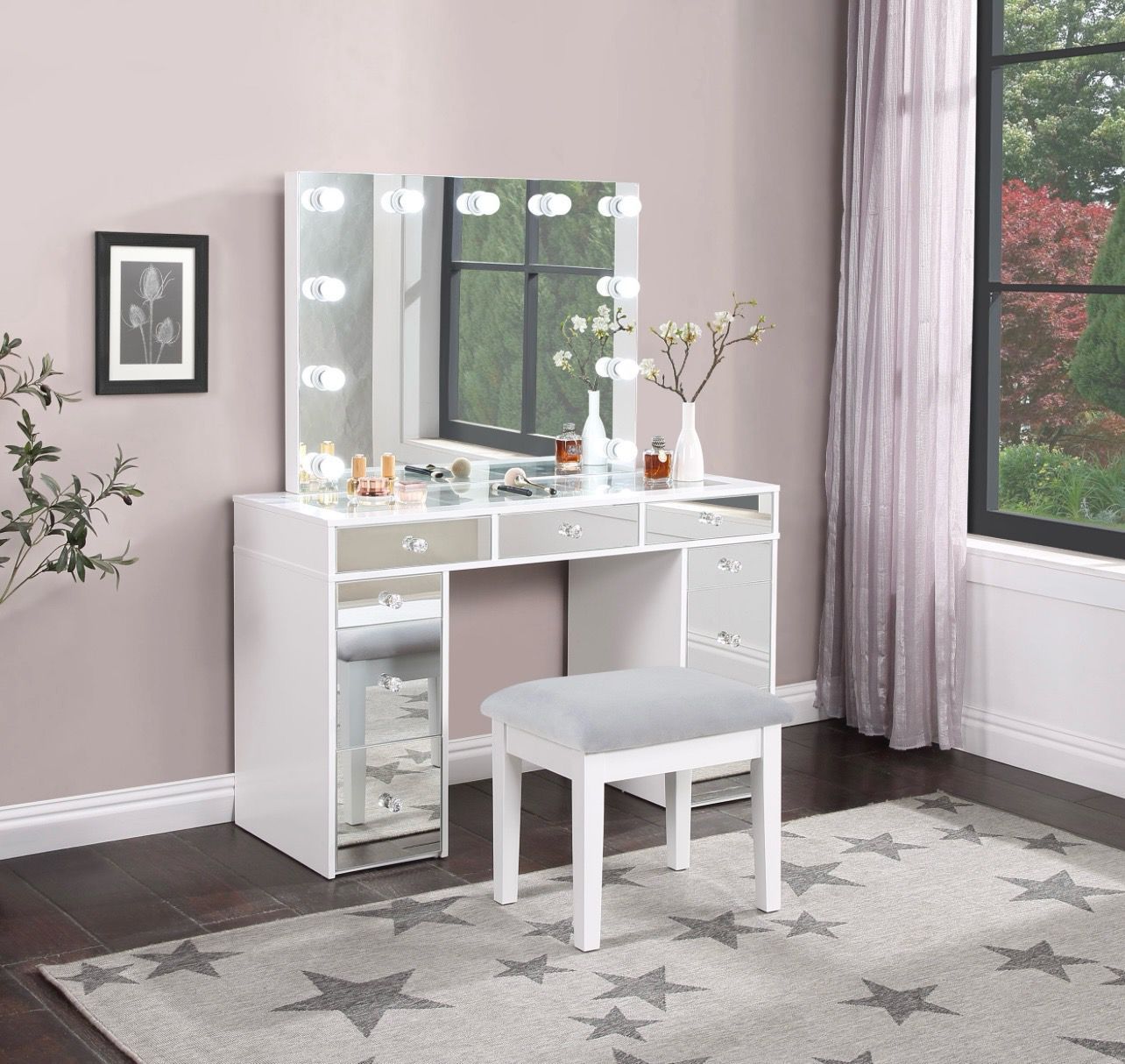Makeup Vanity Mirrored ( Only 39 Down)