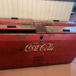 Antique Chest Coke Machine 
