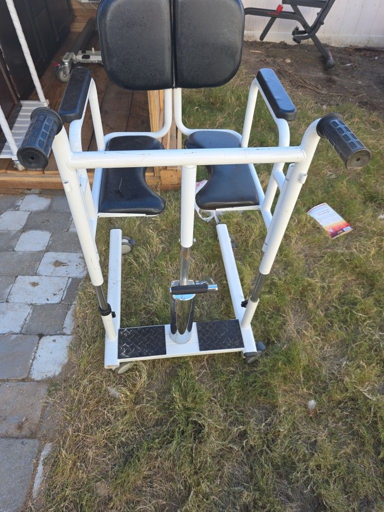 Shower Chair With Wheels And Comode