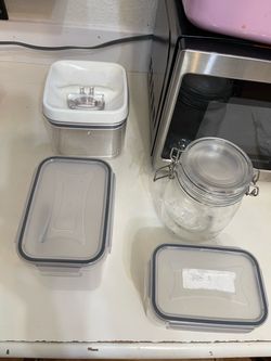 Food containers All