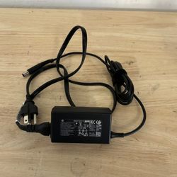OEM HP 65W 7.4mm AC Power Supply Adapter Charger L39752-001 L40094-001