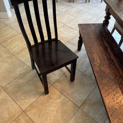 Set Of 5 Heavy Rustic Chairs (excellent Condition)
