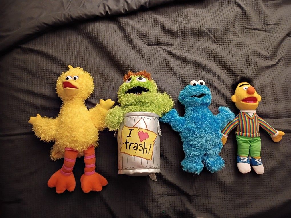 Sesame Street Plush Stuffed Toys Lot