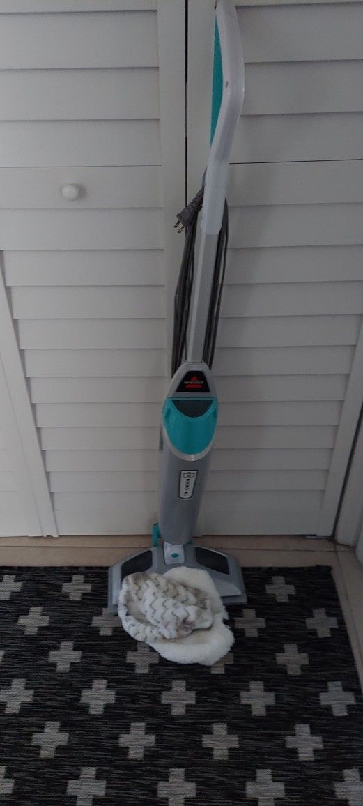 Bissell Floor Steam Cleaner 