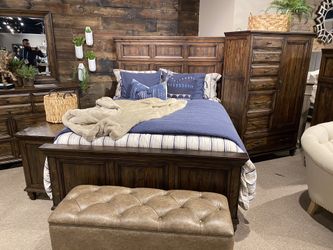 4 Piece Queen Bedroom Set