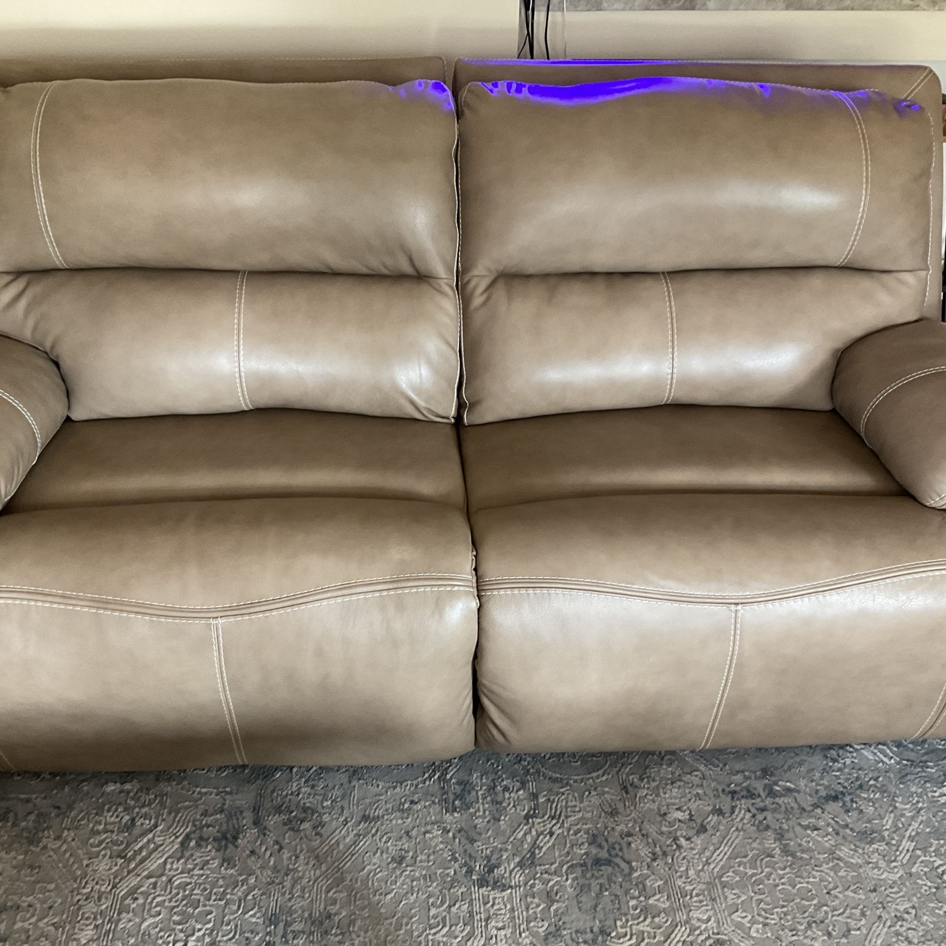 Leather Reclining Sofas With Charging Charging Ports And Adjustable Head Rests