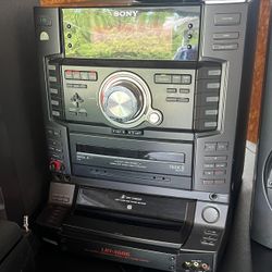 Sony Black and Silver Boombox with CD and Cassette