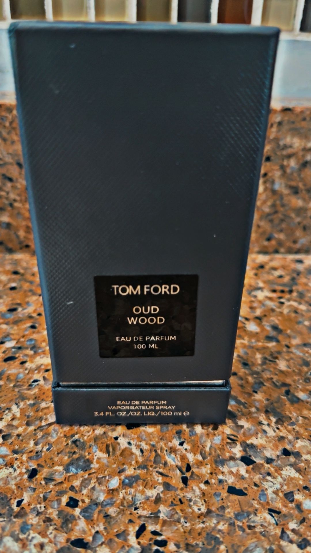 TOM FORD OUD WOOD