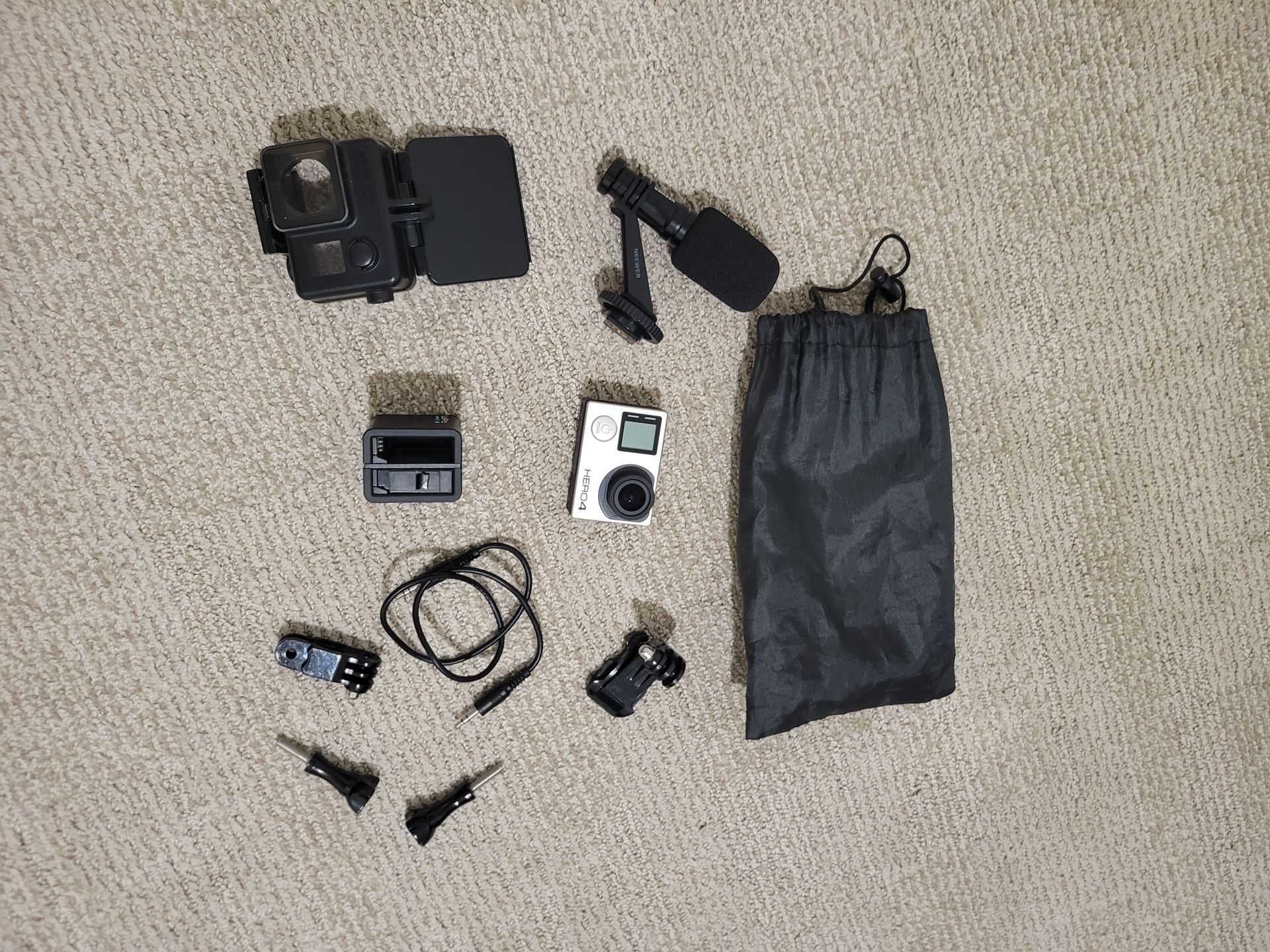 Hero4 GoPro + Accessories 
