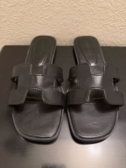 Band new black sandals