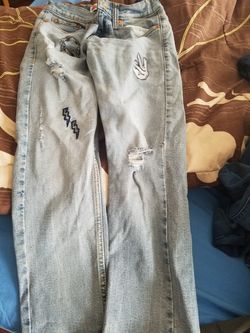 Boys levis size 8
