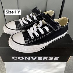 Converse/Chuck Taylor All Star Easy-On size 1 YOUTH