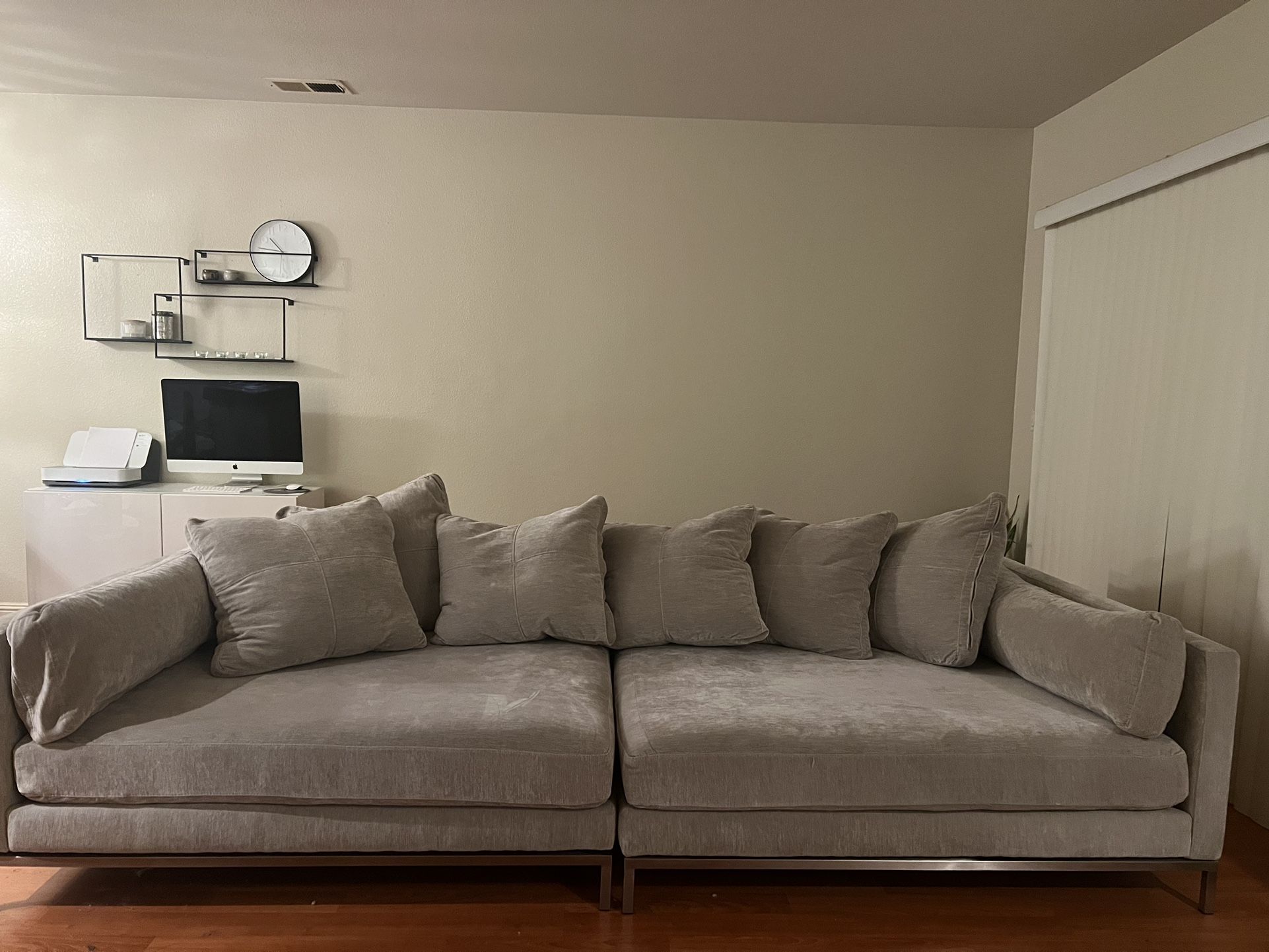Z Gallerie Ventura Deep Sofa Couch 2 PC for Sale in San Jose, CA OfferUp
