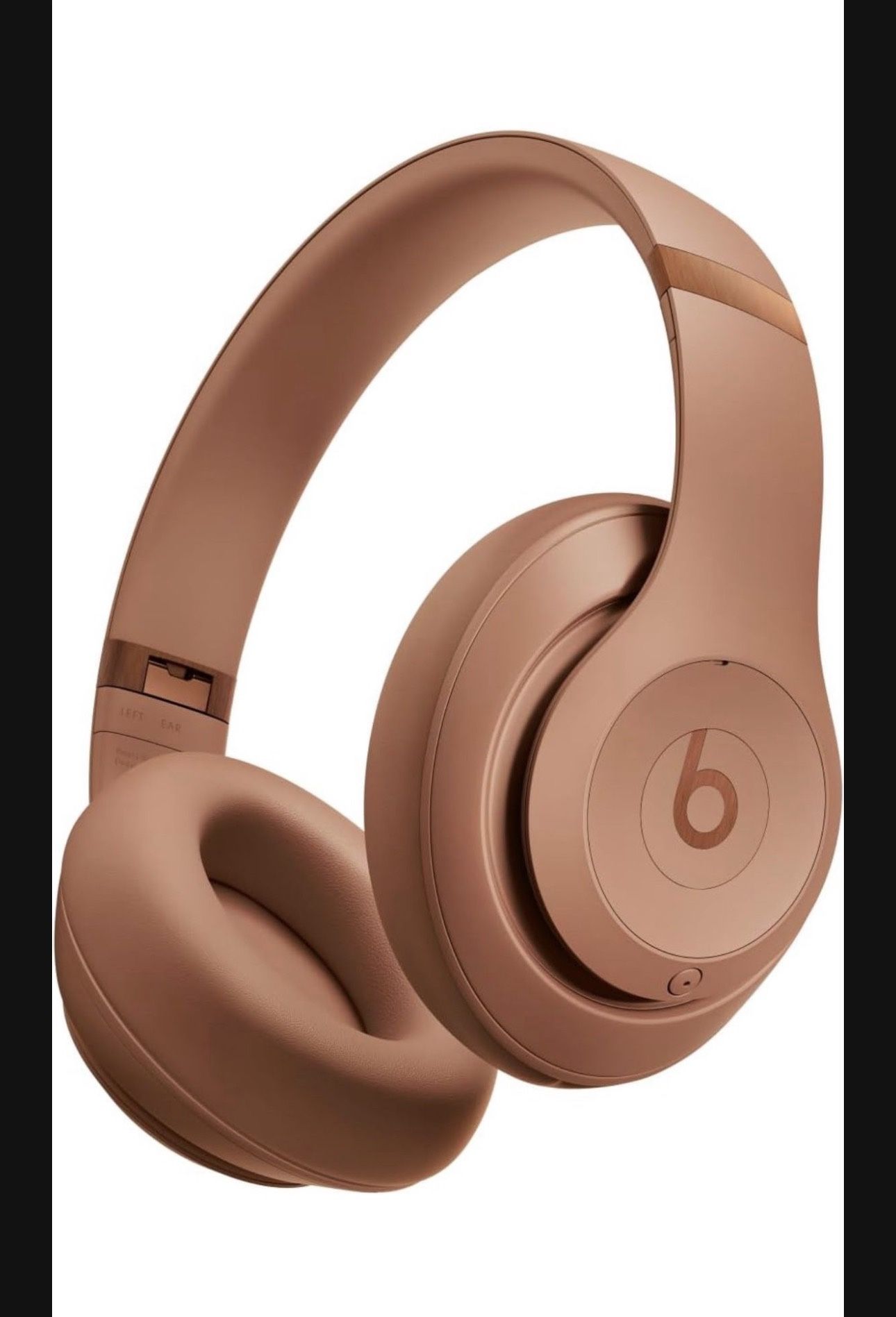 Beats Studio Pro x Kim