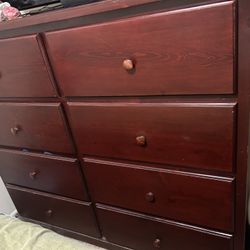 8 Drawers