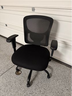 Office Chair Height Adjustable w/ Massaging Functions