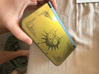 Nintendo 3DS XL Legend of Zelda Majora's Mask Limited Edition Excellent Condition
