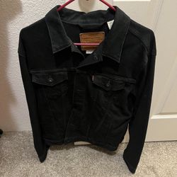 Levi’s Black Jean Jacket