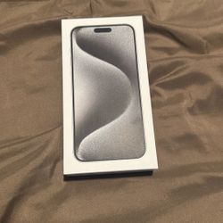 iPhone 15 Pro Max 