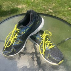 Asics Black, Blue and Neon Yellow Athletic Shoes 9 1/2 Gel Nimbus 20