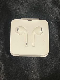 NEW  APPLE Wired EarPods