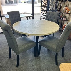 Dining set