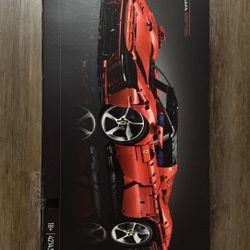 Brand new Lego 42143 Ferrari DAYTONA SP3