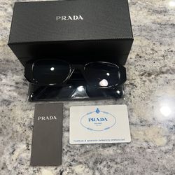 Prada Sunglasses Unisex 