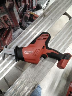 MILWAUKEE M18 HACKZALL