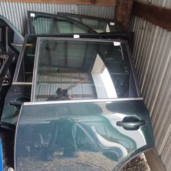 04 Vw Touareg Doors