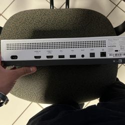 Xbox One S